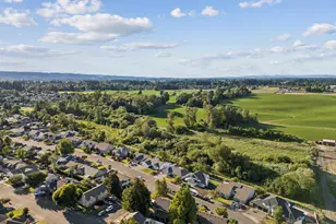 2245 NE Rock Ledge Dr, Keizer, OR 97303 - Photo 41