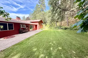 28974 Gimpl Hill Rd, Eugene, OR 97402 - Photo 35