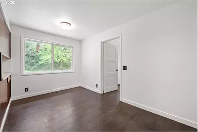 28974 Gimpl Hill Rd, Eugene, OR 97402 - Photo 15
