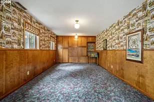 28974 Gimpl Hill Rd, Eugene, OR 97402 - Photo 31