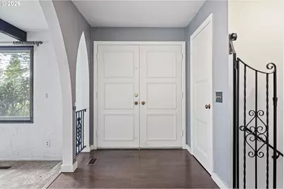 28974 Gimpl Hill Rd, Eugene, OR 97402 - Photo 3