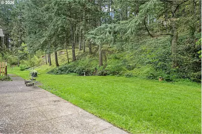 28974 Gimpl Hill Rd, Eugene, OR 97402 - Photo 37