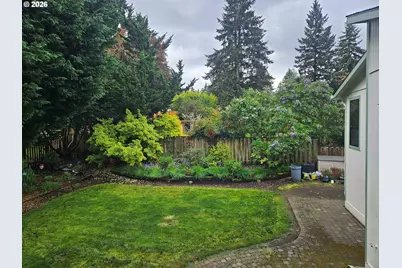 20600 SW Shoshone Dr, Tualatin, OR 97062 - Photo 37