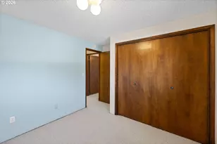 20600 SW Shoshone Dr, Tualatin, OR 97062 - Photo 27