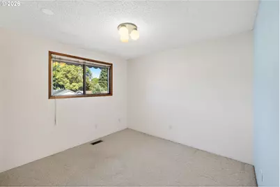 20600 SW Shoshone Dr, Tualatin, OR 97062 - Photo 27