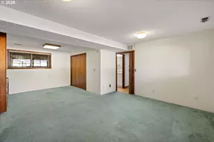 20600 SW Shoshone Dr, Tualatin, OR 97062 - Photo 31