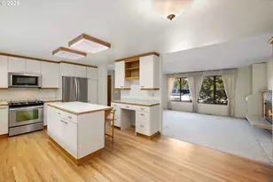 20600 SW Shoshone Dr, Tualatin, OR 97062 - Photo 13