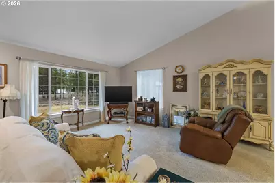 15773 Lava Dr, La Pine, OR 97739 - Photo 13