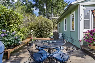 252 Outer Dr, Florence, OR 97439 - Photo 27