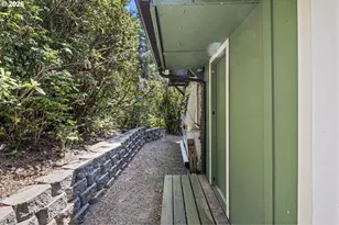252 Outer Dr, Florence, OR 97439 - Photo 29