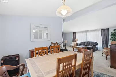 1401 W Ellendale Ave, Dallas, OR 97338 - Photo 7