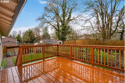 17720 SE Cook St, Milwaukie, OR 97267 - Photo 39