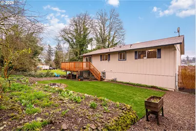 17720 SE Cook St, Milwaukie, OR 97267 - Photo 31