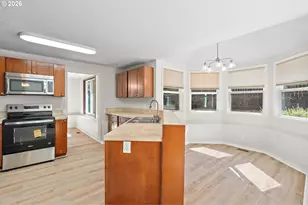 6760 SW 177th Pl, Beaverton, OR 97007 - Photo 9