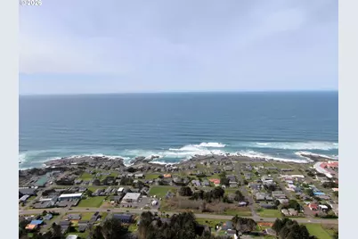 16 Gimlet Ln, Yachats, OR 97498 - Photo 5