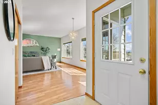 433 NE 7th Ave, Camas, WA 98607 - Photo 11