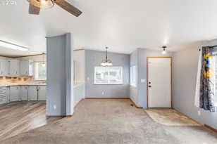 336 Franklin Pl, Longview, WA 98632 - Photo 7