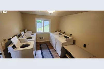 29700 SW Courtside Dr #36, Wilsonville, OR 97070 - Photo 31
