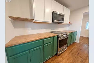 590 Cedar St, Elgin, OR 97827 - Photo 5