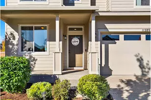 11289 NW 325th Ave, North Plains, OR 97133 - Photo 3