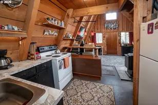 15635 6th St, La Pine, OR 97739 - Photo 13