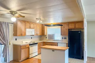 46 NE Mary Ann Ln, Roseburg, OR 97470 - Photo 13