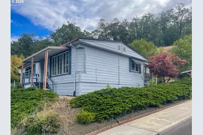 46 NE Mary Ann Ln, Roseburg, OR 97470 - Photo 23