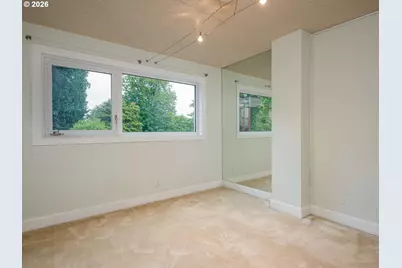 2211 SW Park Pl #102, Portland, OR 97205 - Photo 19