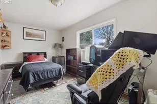 177 NW Ebberts Ave, Hillsboro, OR 97124 - Photo 17