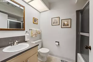 4246 NE 125th Pl, Portland, OR 97230 - Photo 19