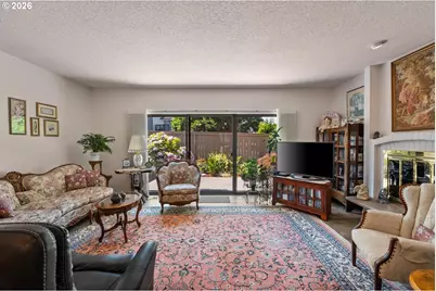 4246 NE 125th Pl, Portland, OR 97230 - Photo 3