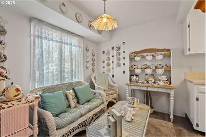 4246 NE 125th Pl, Portland, OR 97230 - Photo 13