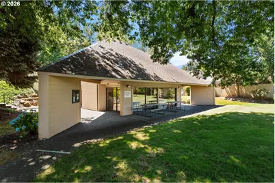 4246 NE 125th Pl, Portland, OR 97230 - Photo 25