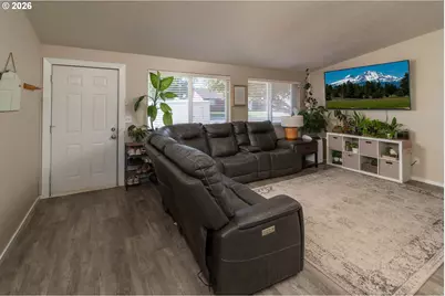 3217 SW Quartz Ave, Redmond, OR 97756 - Photo 7