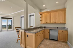 9930 NW Upton Ct, Portland, OR 97229 - Photo 41