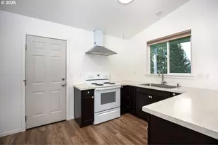 244 Lyons Rd, White Salmon, WA 98672 - Photo 3