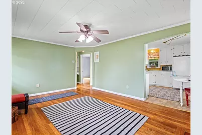 1016 W St, Vancouver, WA 98661 - Photo 9