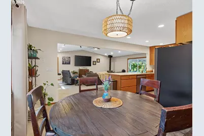 1211 N Sitka Ave, Newberg, OR 97132 - Photo 13