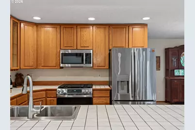 1211 N Sitka Ave, Newberg, OR 97132 - Photo 17