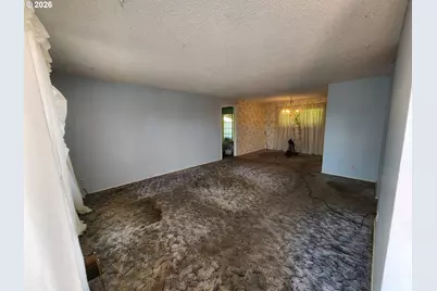 4376 Vernon Loop NE, Salem, OR 97305 - Photo 5