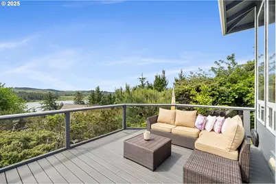 1626 NE Regatta Way, Lincoln City, OR 97367 - Photo 13