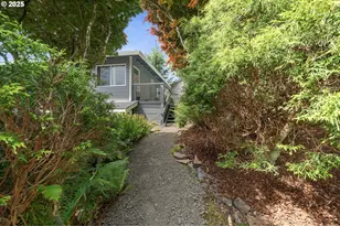 1626 NE Regatta Way, Lincoln City, OR 97367 - Photo 29