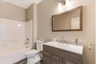 14810 SW Trevor Ln, Portland, OR 97224 - Photo 35