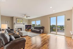 14810 SW Trevor Ln, Portland, OR 97224 - Photo 3