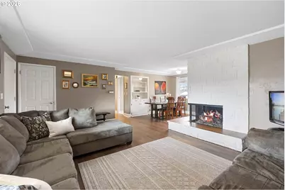 3218 NE 132nd Ave, Portland, OR 97230 - Photo 7