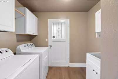 3218 NE 132nd Ave, Portland, OR 97230 - Photo 19