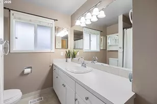 3218 NE 132nd Ave, Portland, OR 97230 - Photo 21