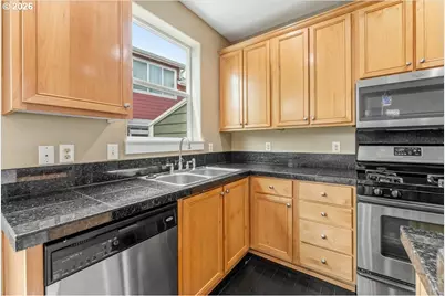 876 NW Council Dr, Gresham, OR 97030 - Photo 11