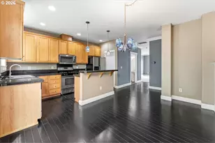 876 NW Council Dr, Gresham, OR 97030 - Photo 9