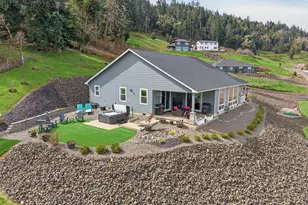 445 Madera Ln, Roseburg, OR 97471 - Photo 7